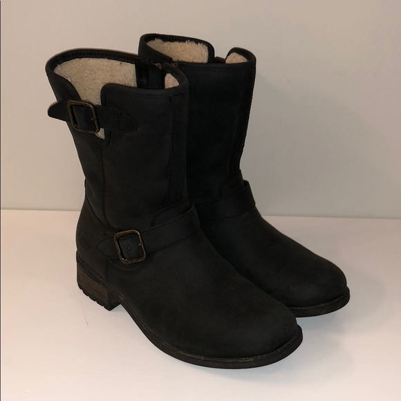 ugg chaney black leather